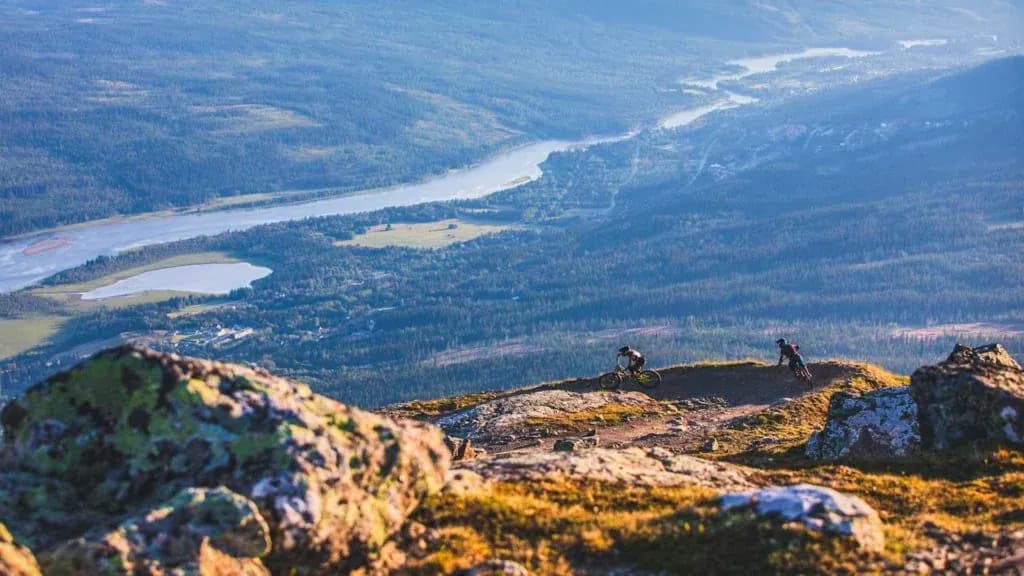 Downhill riding at Åre Bike Park
